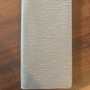 Authentic Louis Vuitton epi leather cartes wallet